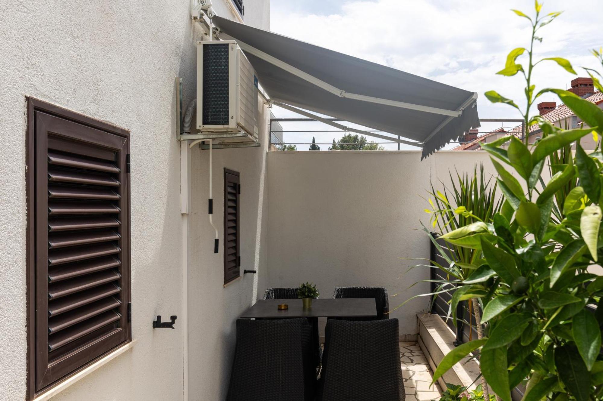 Guest House Kono Дубровник Екстериор снимка